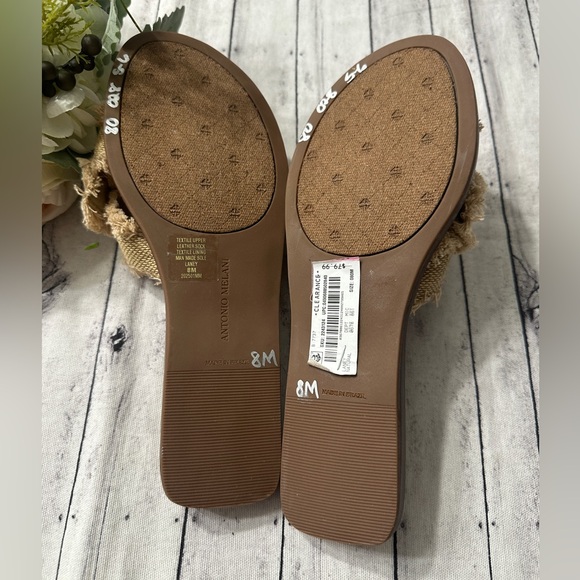 New Antonio Melani
Laney Frayed Linen Knotted Bow Slide Sandals - Picture 7 of 7